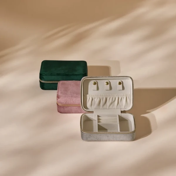 Aksamitne Podróżne Pudełko Na Biżuterię BG710 Set