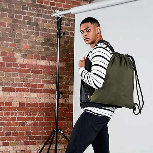Eko worek gimnastyczny z recyklingu PET BG281 Military Green