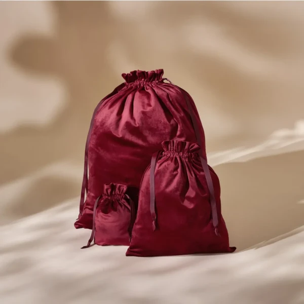 Aksamitny Worek Na Prezenty BG718 Ruby Red