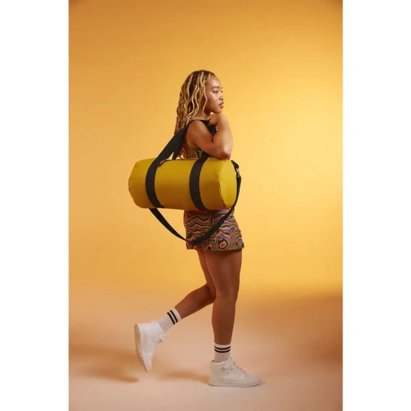 Eko Torba Sportowa z Recyklingu PET BG284 Mustard Lifestyle 2
